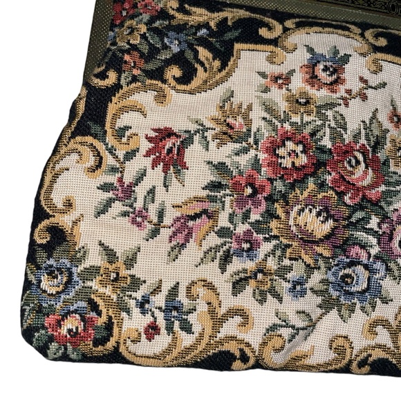 Vintage 1950’s Floral Petite-Point Snap Clutch Tapestry Embroidery Pattern Metal - Picture 5 of 14